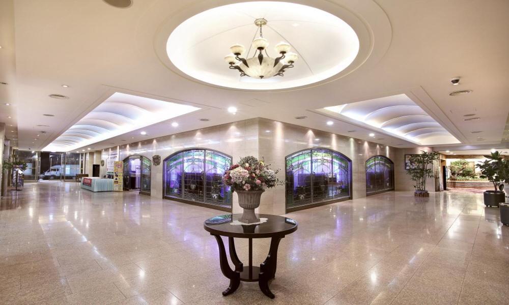 Admiral Hotel Geoje Buitenkant foto